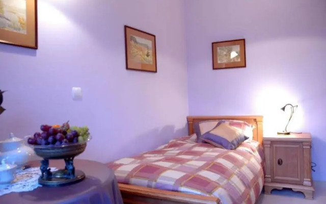 WawaBed Bed & Breakfast