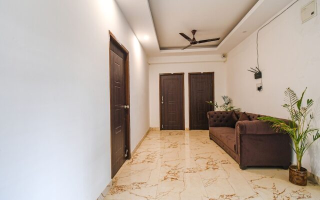 Fabhotel Seven Wonders 55