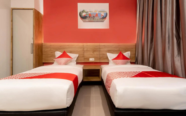 OYO 3159 Festive Inn