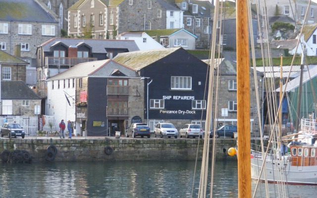 Bosuns Locker Cottage