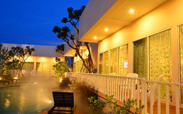 Kabantamor Hua Hin Resort