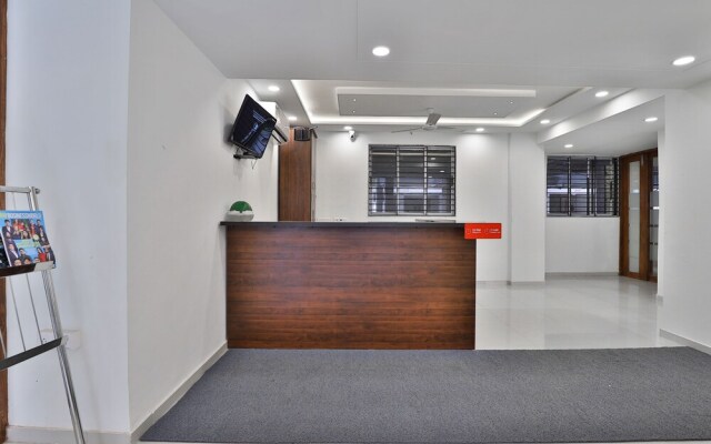 Crystal Service Apartments By OYO Rooms