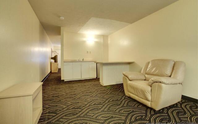 Americas Best Value Inn and Suites Carbondale