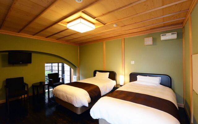 Ito Yukitei Kawana Bettei