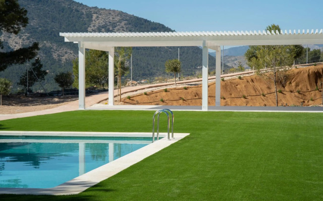 Puig Campana Nature Suites Hotel & BTT