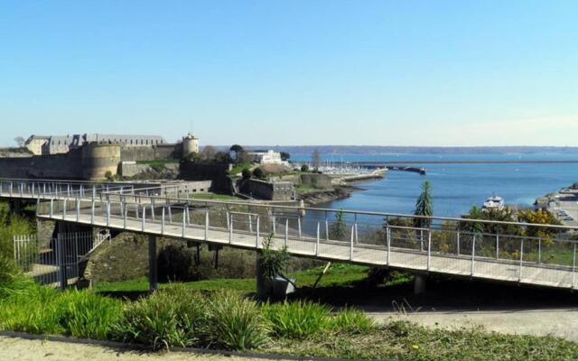 Yannig, Charmant studio rénové à Recouvrance