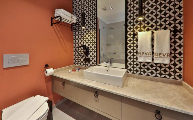 Neva Boutique Hotel