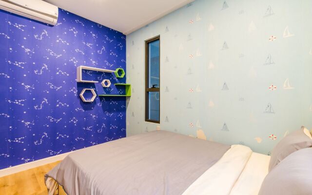 The Manner Icon 56 Rooftop Pool