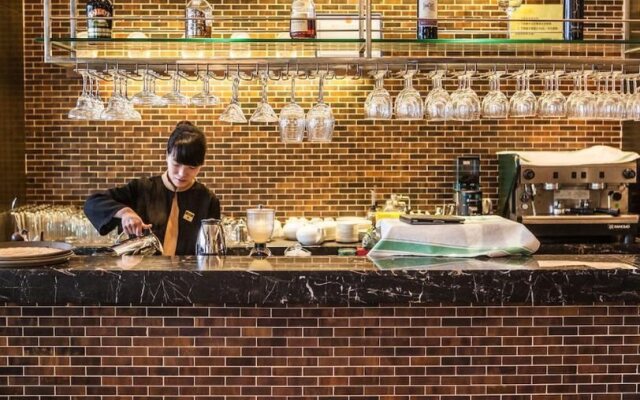 Zhejiang Business Hotel