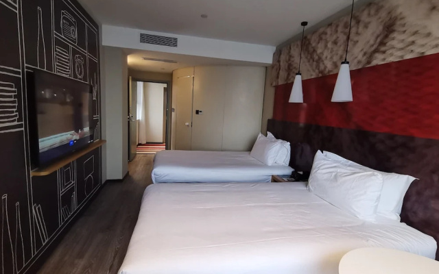 Ibis Xi'an Jianzhang Road Fengdong New Area Hotel