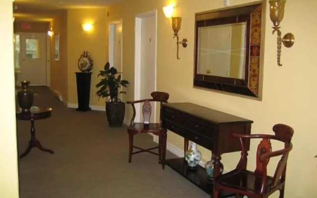 Orchid Inn and Ginger Restaurant