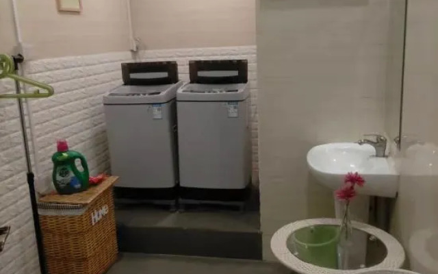 Homeinn Hotel (Guangzhou Yong Qing Fang Hualin Temple Subway Station)