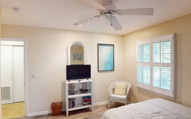 Beachbreak 3 Bedroom Apts