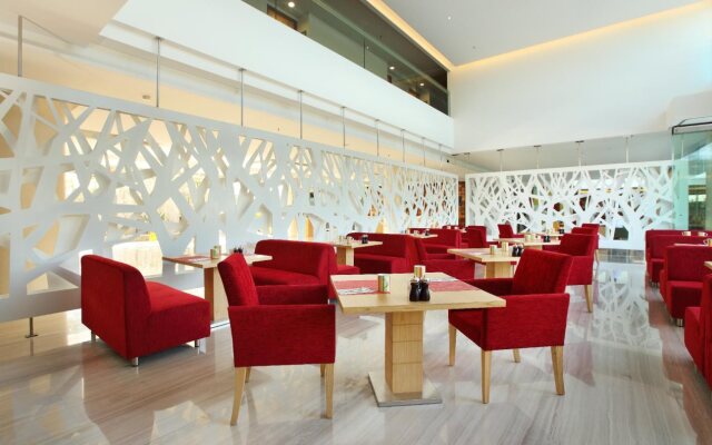 Mercure Bali Harvestland Kuta