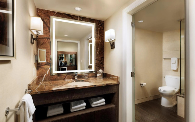 Little America Flagstaff