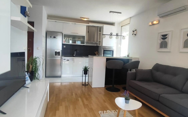 Beach Pearl Apartment