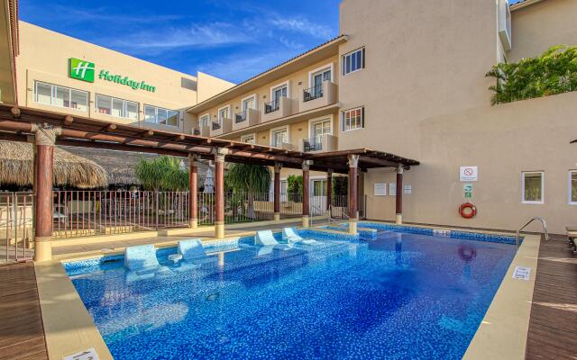 Holiday Inn Huatulco, an IHG Hotel