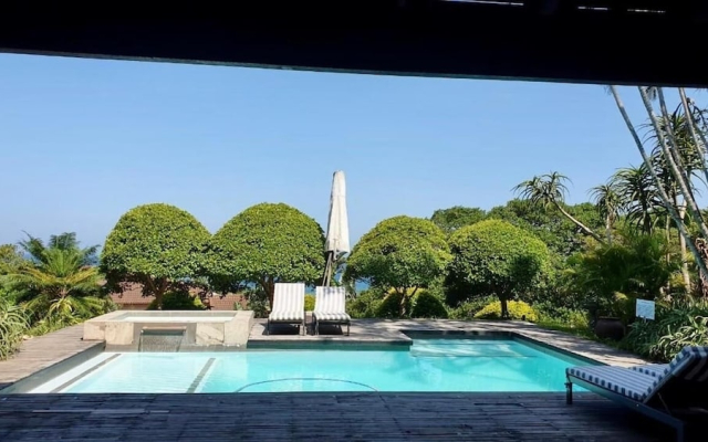 Dolphins Guest House