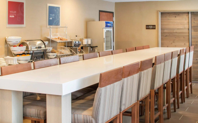 Comfort Inn Mayfield Heights Cleveland East