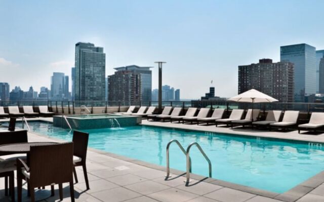 Global Luxury Suites Downtown Jersey City