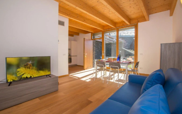 Paradiso del Lago B2