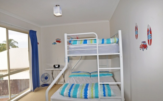 The Esplanade 4 - Free Wifi & Foxtel Included – Guest Rooms – Inverloch