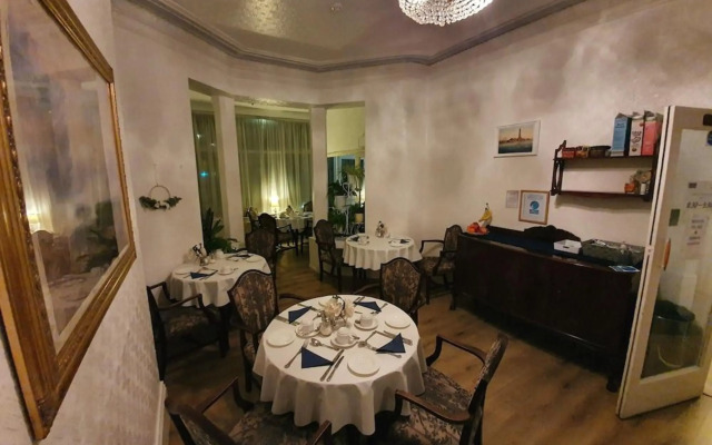 Brooklyn Hotel