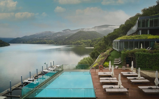Octant Douro