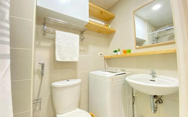 2 Bedroom Condo in Jazz Makati