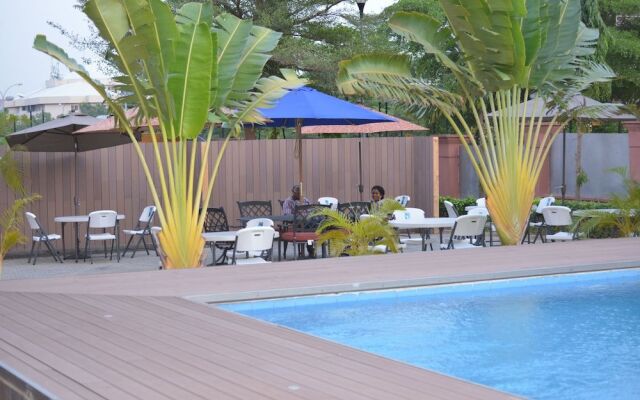 Alphaplus Apartments