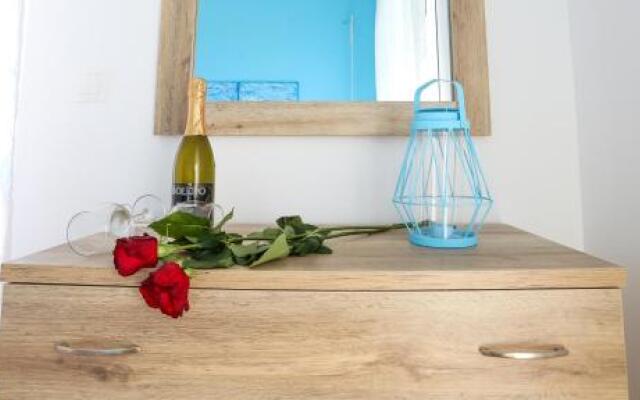 Yiannis Studios