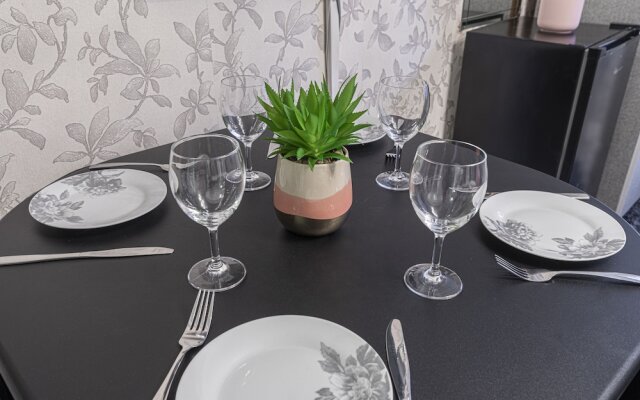 Bright, Lovely Studio in the Heart of London