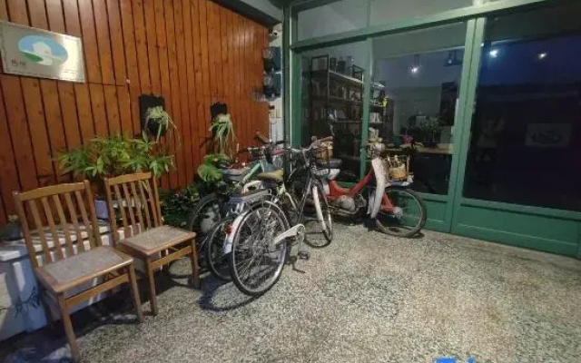 Finding Popsicle Homestay