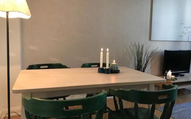 Stylish & light 2 room apartment in SoFo, 60sqm