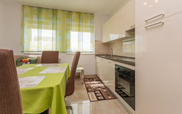 Stunning Apartment in Bibinje With 3 Bedrooms, Wifi and Outdoor Swimming Pool