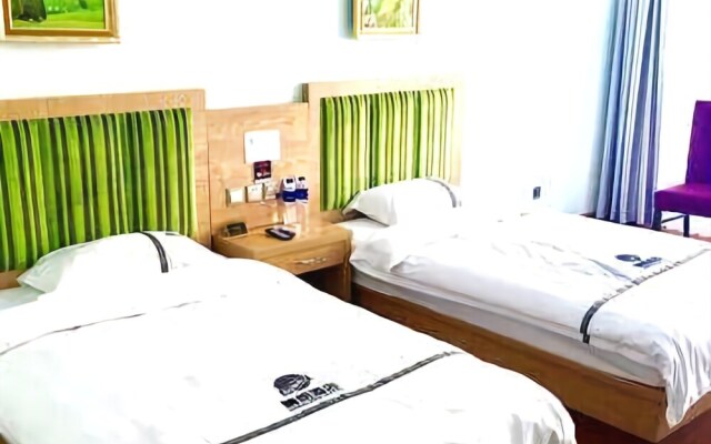 Sunny Hotel