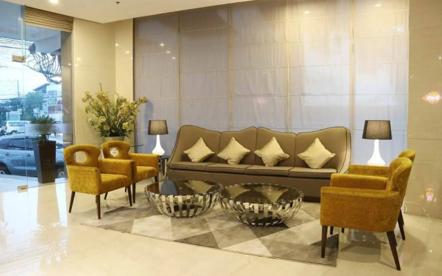 West Avenue Suites