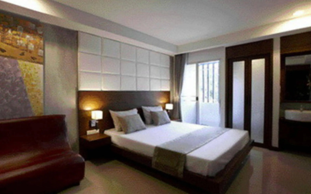 Collection O The Bangkok Cha Cha Suite