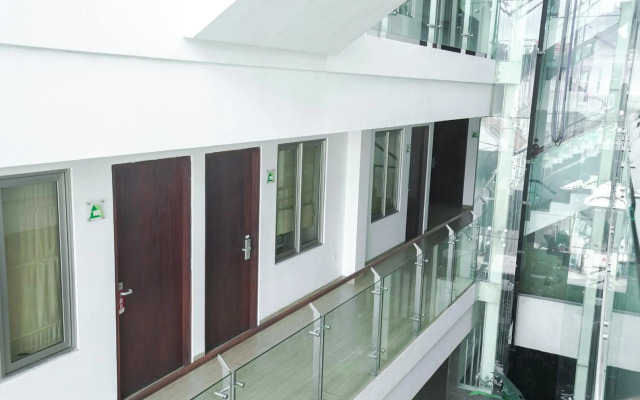 Pyrenees Jogja Hotel