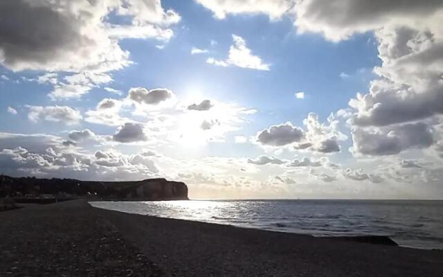 Maison chaleureuse et lumineuse à 400m de la plage