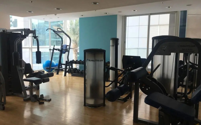 B027 - Spacious 1BR in Botanica Tower