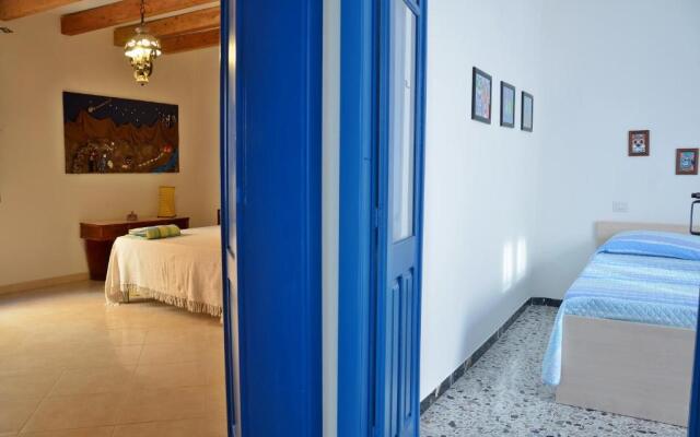 Guest House Sa Succargia