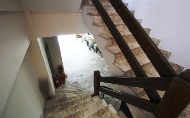 Platon Hotel