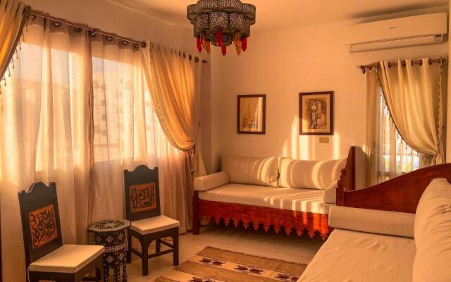 Royal Suite on the Touristic Promenade