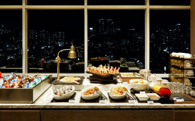 Kent Gwangalli by Kensington