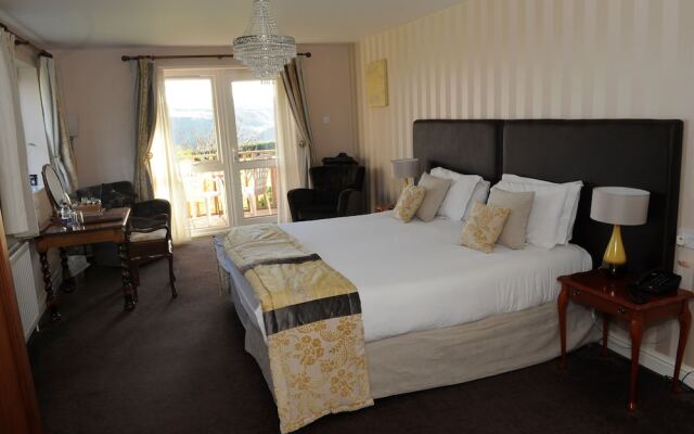 The Cliffemount Hotel