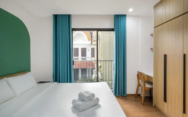 Moonlit Suites Hotel