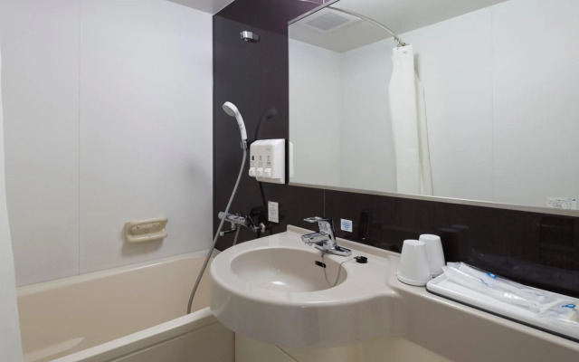 Comfort Hotel Central International Airport