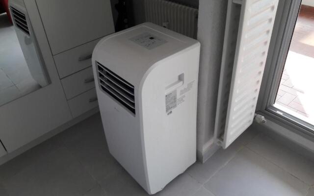 Le Corinthe studio apartment