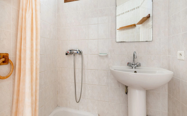 Vineyards & Village Stay